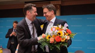 Christian Dürr und Stefan Birkner beim Landesparteitag