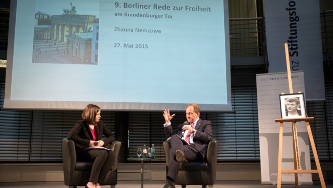 Zhanna Nemzowa und Alexander Graf Lambsdorff bei der 9. Rede zur Freiheit in Berlin