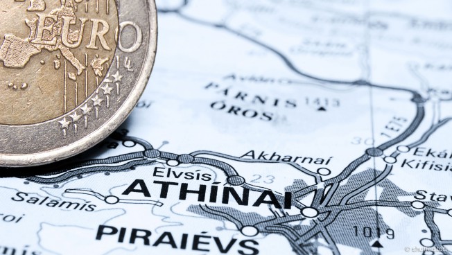 Griechenland-Karte mit einer Euromünze