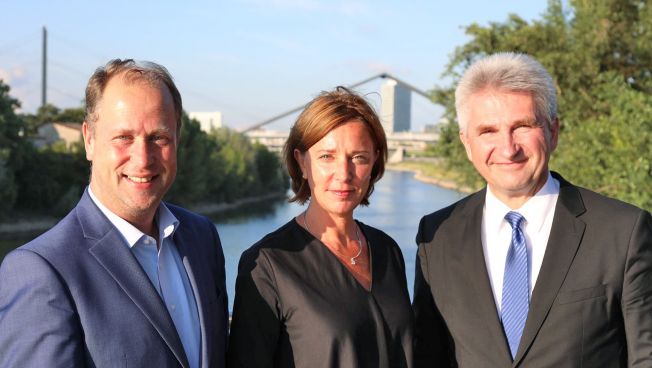 Joachim Stamp, Yvonne Gebauer und Andreas Pinkwart 
