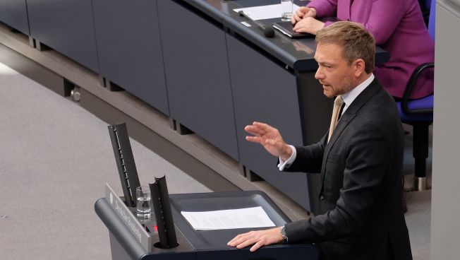 Christian Lindner spricht im Deutschen Bundestag