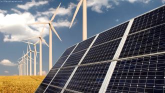 Windkraft- und Solaranlagen